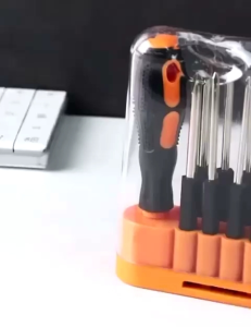 Obeng 8 in 1: Alat Tukang Multifungsi & Obeng Set Multifungsi