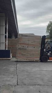 แผงโซล่าเซลล์ 580w v five light รับแดด2 ทาง (1 แผง1ออเดอร์)