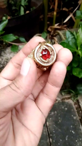 Cincin perunggu kuno lingga yoni batu merah siam
