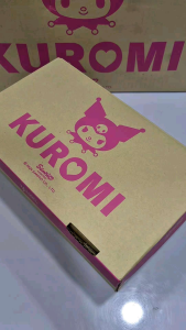 รองเท้านักเรียนคัชชูส์หญิง  Y777 คุโรมิ พื้นม่วง (33-42) ลิขสิทธิ์แท้ 100% ทรงสวย ไม่ซ้ำใคร