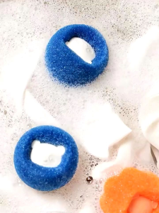 Bola Spons Pembersih Pakaian Reusable / Spons Filter Mesin Cuci Penghilang Bulu Rambut Pakaian