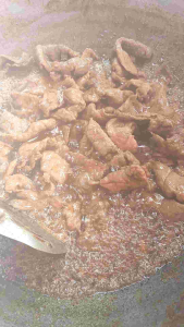 เนื้อหวานหมักนุ่ม ทอดพร้อมทาน น้ำหนัก 100 กรัม นุ่ม หอม อร่อย รสหวานนำเค็มตามสูตรโบราณ ฮาลาล