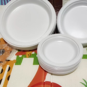 Piring Makan Plastik P6 P7 P9 Piring pesta sekali pakai putih isi 50 pcs