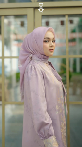 DYN - Gistara Dress DYN CLOTHINGLINE X QISTHINA Gamis Silk Premium Laras Liris Series
