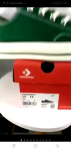 SEPATU SNEAKERS LOWW: SEPAK TERJANG KEKINIAN