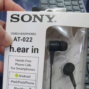 Headset Handsfree hf  extra bass AT022 full bass bisa digunakan ke semua jenis handphone HP