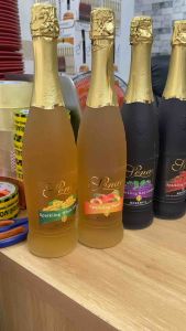 Nước Trái Cây Có Ga Nhập Khẩu 750ml