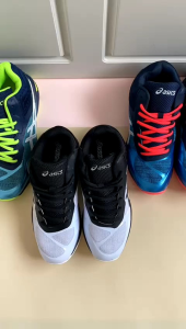 SEPATU OLAHRAGA PRIA IMPORT/SEPATU ASIC PRIA 1902