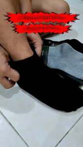 Bamboo Charcoal Thick Working Long Socks/Anti-Bau Kerja Stoking Tebal Panjang(竹炭防臭厚款长做工袜)