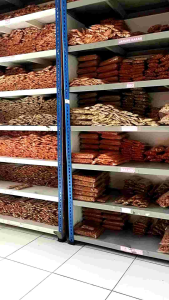 MAKARONI SPIRAL KEMASAN 1KG BISA 2 RASA