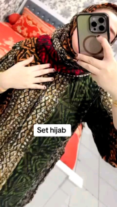 Gamis Setorjoan & Hijab: Pilihan Set Pakaian Adat Wanita