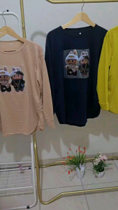 Atasan Wanita Model Oval Gambar Labubu Syal Bisa Buat Seragaman Gambar Print DTF