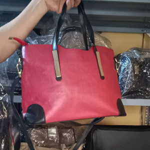 Túi xách nữ đeo vai cỡ lớn phong cách thời trang trung niên