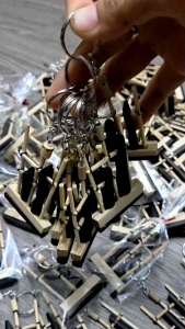 Gantungan Kunci Angklung Hitam / Souvenir Pernikahan