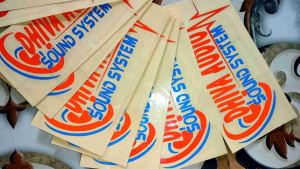 Stiker Nama Custom Waterproof: Solusi Perlengkapan yang Tahan Air