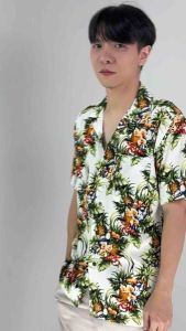 เสื้อฮาวาย ผ้าเรยอน ลาย Hornbill Pineapple สีขาว | ยูนิเซ็กส์ ใส่สบาย ใส่ได้ทั้งผู้ชายและผู้หญิง เสื้อสงกรานต์ เสื้อคู่ เสื้อเที่ยวทะเล KACHARI