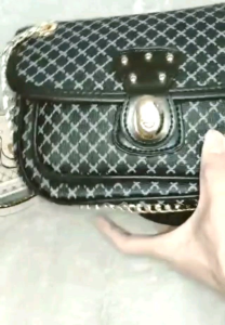 Tas Wanita Selempang Import Premium Uk.22x15 cm