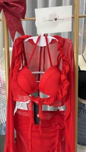 Hàng sẵn ship hoả tốc-Đồ bơi bikini 4 chi tiết mix chân váy tua rua sang chảnh màu đỏ và