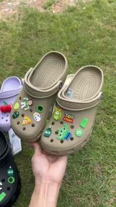 🛍️ลด90% รองเท้าแตะ Classic หิ้วนอก ถูกกว่าช้อป พื้นนุ่มใส่สบาย