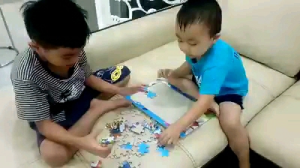 Bộ tranh xếp hình 35 mảnh - DOREAMON - KHÁM PHÁ VŨ TRỤ ( Mảnh ghép to cho bé từ 2 - 6 tuổi xếp dễ dàng hơn)