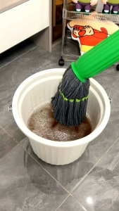 【全新升级】家用懒人免手洗新款地拖自拧水拖把干湿两用旋转拖把 Self-Drying Rotate Mop Hand-Free Twist Water Rotate Mop For Home Lazy Mop Self-Wringing Floor Slippers Self-Drying Absorbent Mop Bamboo Mop