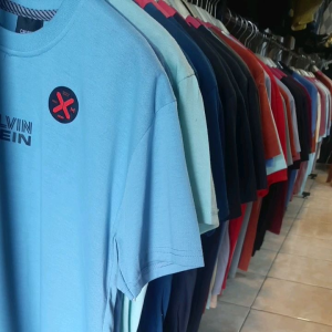 PROMO KAOS CEWE COWO 100 RIBU DAPAT 4 PICS T-SHIRT PRIA WANITA BISA PAKAI SEMI KATUN PREMIUM