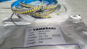 Ledstrip YAMASAKI LED STRIP DC 12V 2835 240LED IP33 5M CAHAYA PUTIH 6500K 240 LED / METER HARGA 1 ROLL 5 METER BAGUS BERKUALITAS LAMPU LED DEKORASI HIAS RUMAH APARTEMEN GEDUNG CAFE VILLA