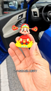 🇲🇾Readystock🇲🇾 Cartoon the God of Wealth Shaking Car Decor Auto Interior Accessories Ornament Heng Ong Huat
