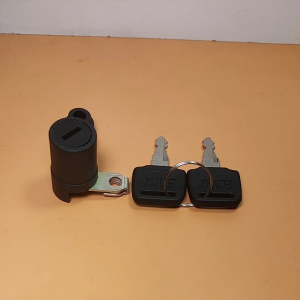 Kunci Jok & Sadel Yamaha Mio Sporty, Mio Lama, & Vega R New