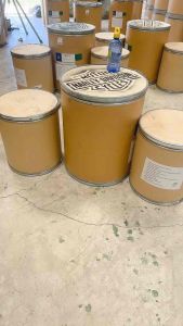 โต๊ะเก้าอี้นั่งฝามีลายฮ่าเล่ คลาสิค ยกชุด3ตัวค่ะ