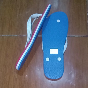 BEACH WALK SLIPPERS ORIGINAL GOOD QUALITY