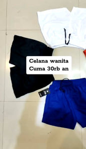 Celana pendek wanita olahraga badminton / Celana pendek wanita olahraga bulutangkis / Celana bawahan wanita belah pinggir