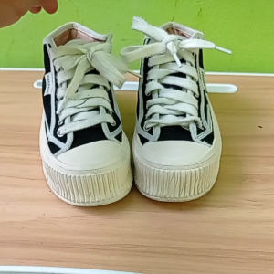 Sepatu Second Wanita Size 35: Tips & Trik