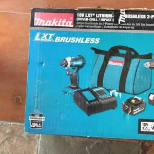 Makita 18-Volt LXT Lithium-ion Brushless Cordless 2-Piece Combo Kit 3.0Ah Driver-Drill/ Impact Driver