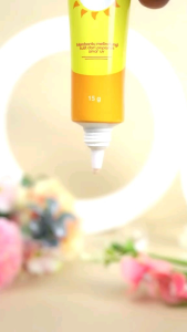 Suncare SR12 Sunscreen Sun Protection Tabir Surya Melindungi Kulit Wajah Dari Sinar UV Matahari SPF 25 ++ BPOM