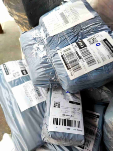 สินค้าพร้อมส่ง ส่งไว ถุงไปรษณีย์ แพค 100ใบ ถุงกาว ปิดแน่น ถุงส่งของ ถุงส่งพัสดุ เนื้อหนาแข็งแรงเหนียวฝากาวปิดแน่น ถุงแพ็คพัสดุ ถุงพัสดุ ถุงแพ็คสินค้า ซองจดหมาย