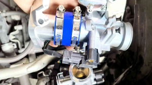 เรือนลิ้นเร่ง CBR S4 ปาก30 ครบชุด ตรงรุ่น Lead125 Giorno125 Click160 เรือน+tps+คอหรีดCNC+ปลั๊กแปลง+ขายึดสายคันเร่ง 1850-