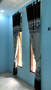 Gorden Jendela Minimalis Bahan Blackout Inpor Motif Bunga