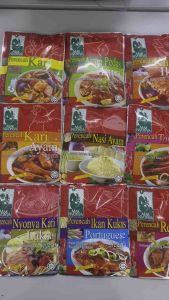 Mak Nyonya Instant Cooking Sauce — Curry Tom Yam Rendangm Portuguese Fish Chicken Rice (Halal Certified)-008