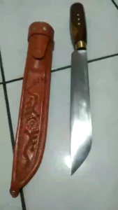 Pisau Tarisi