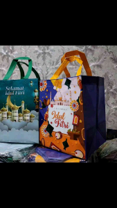 NEW VIORANO - Grosir Tas Lebaran Laminasi Anti Air 30x24x20 cm Tapak Persegi Muat Besar Kokoh Goodie Bag Muat Box Nasi Kotak Hampers Parcel Hari Raya