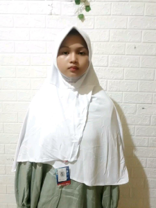 Bergo Sekolah Zoya: Kerudung Sekolah Nyaman, Cerdas, Murah