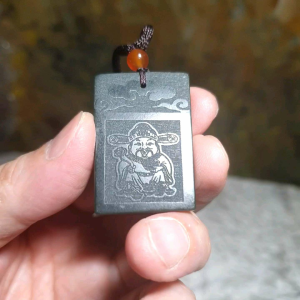 Nephrite deep green both sides carvings God of Wealth "Money & Treasure" Jade pendant (with certificate) 和田玉深绿双面雕刻财神招财进宝吊坠(带证书)