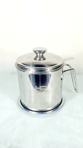 Wadah Tempat Penyaringan Minyak Goreng Lengkap Tatakan Stainless steel Tebal Saringan Halus Ka[asitas 1200Ml Ukuran 12 CM