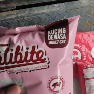 Felibite Makanan Kucing Kering Bentuk Ikan & Donat Rasa Tuna