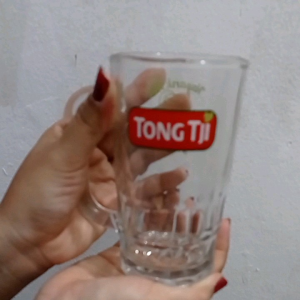 Gelas BESAR Tong Tji: Pilihan Tepat untuk Acara & Minum
