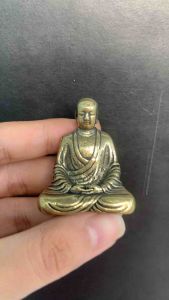 Tượng đồng ngài A nan