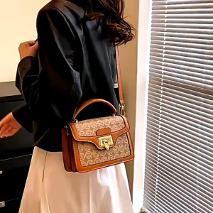 Tas Import Wanita Kekinian Korean Look/Tas Selempang Wanita/Tas Slingbag Wanita