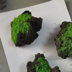 Đá dán rêu nhựa