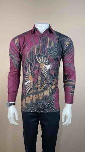 Kemeja batik pria motif manuk tarung merah